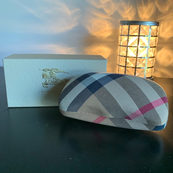 Burberry sunglasses - Picture 3 of 11